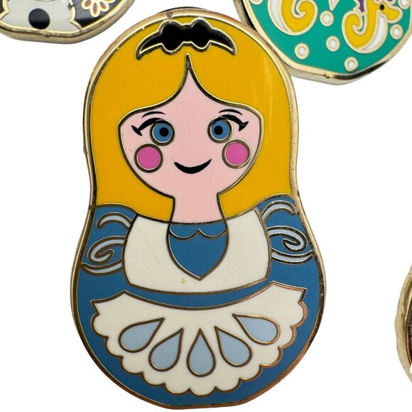 Disney Princess Nesting Doll Mystery Pin Set Of 13 - Picture 12 of 16